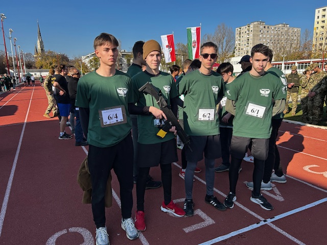 HADITORNA TERÜLETI VERSENY